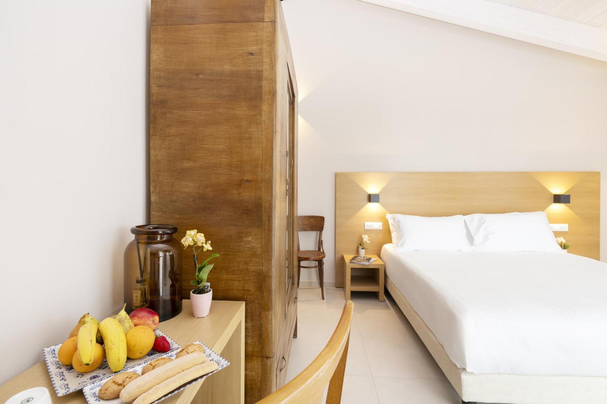 Ros'E Mari Green Home Hotel Oristano Bagian luar foto