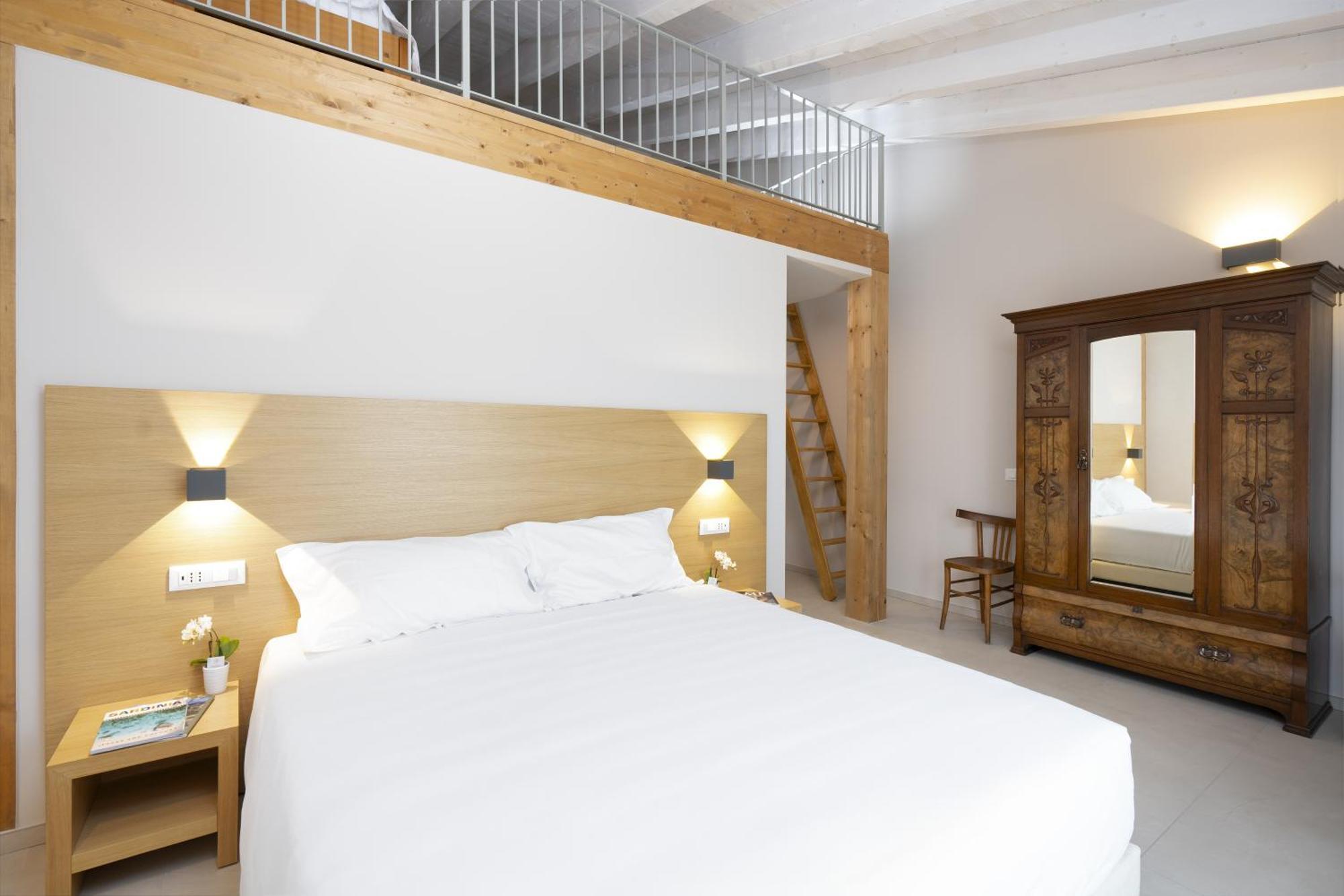 Ros'E Mari Green Home Hotel Oristano Bagian luar foto